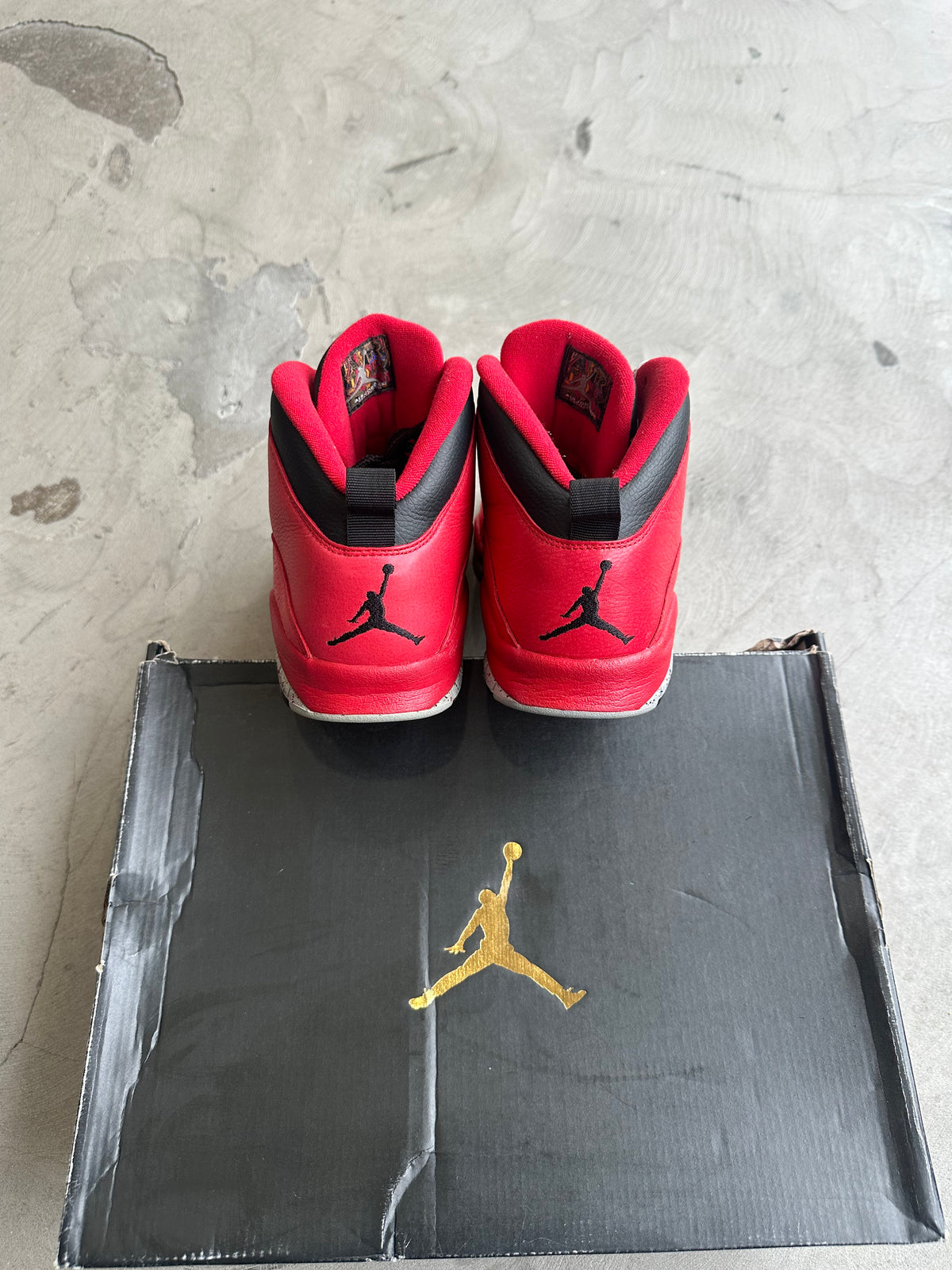 Jordan 10 Bulls Over Broadway Sz. 12