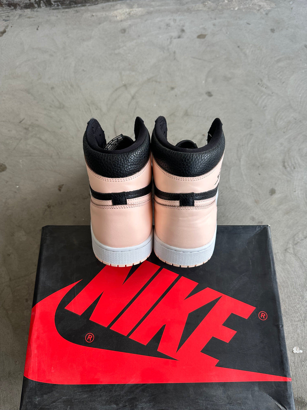 Jordan 1 Crimson Tint Sz. 13