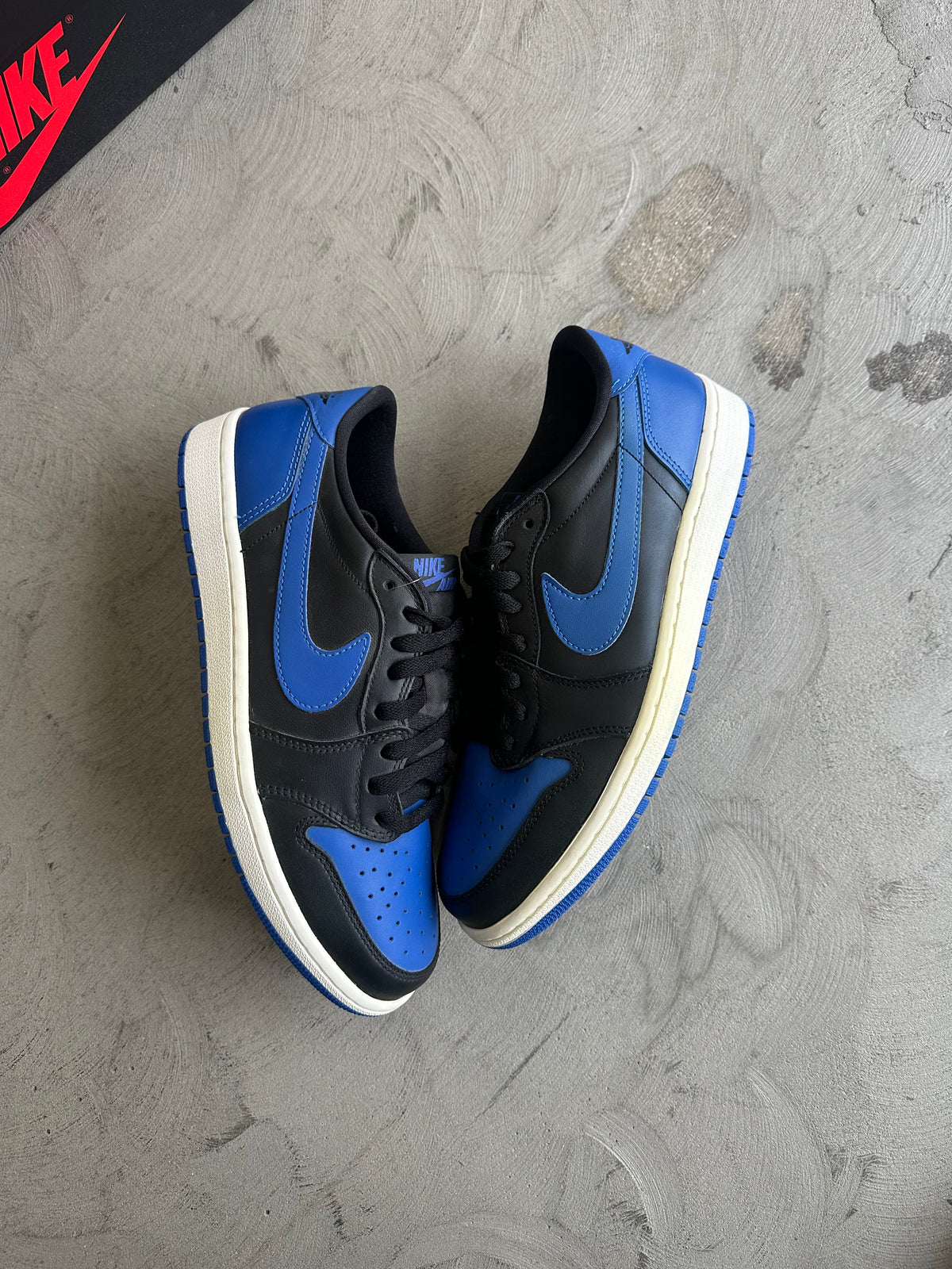 Jordan 1 Low Royal Sz. 10