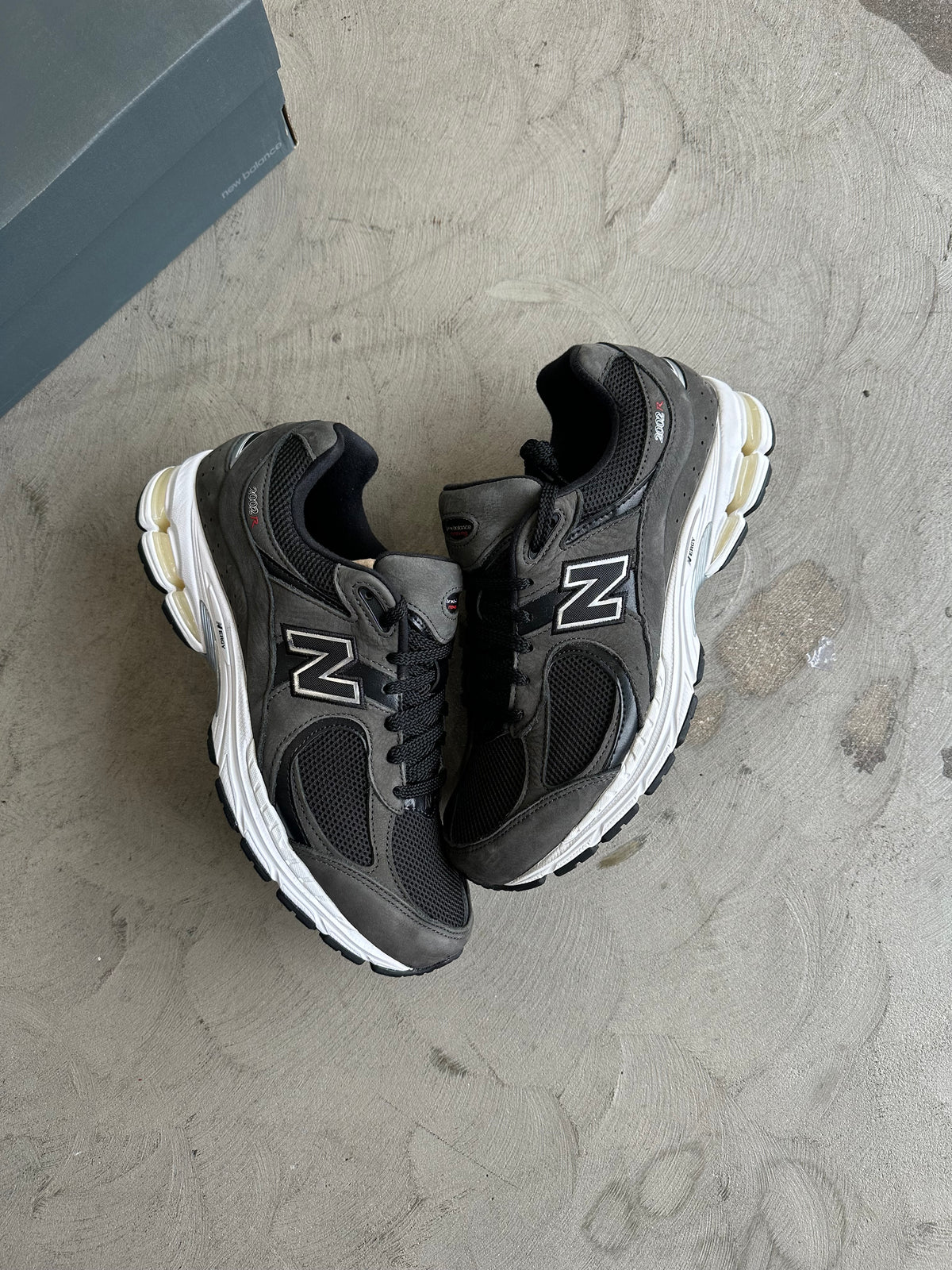 New Balance 2002R Dark Grey Sz. 11.5
