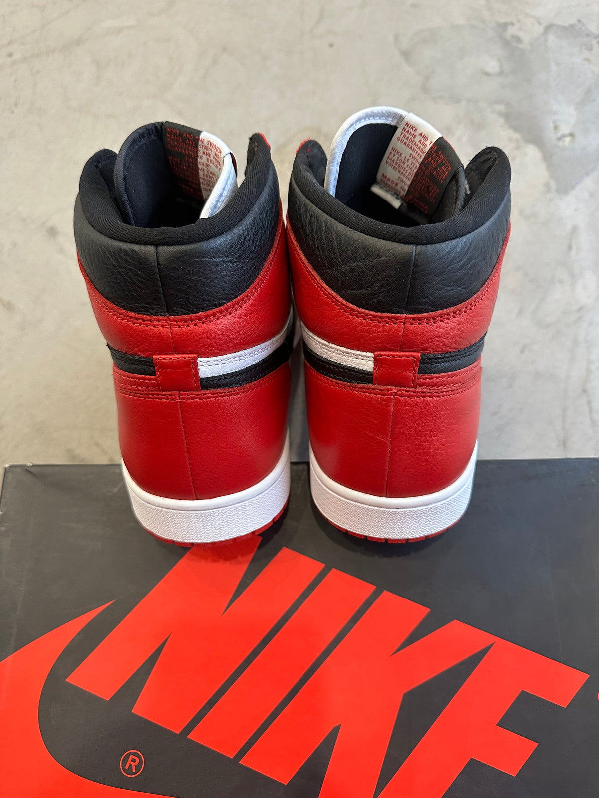 Jordan 1 Homage to Home Sz. 12