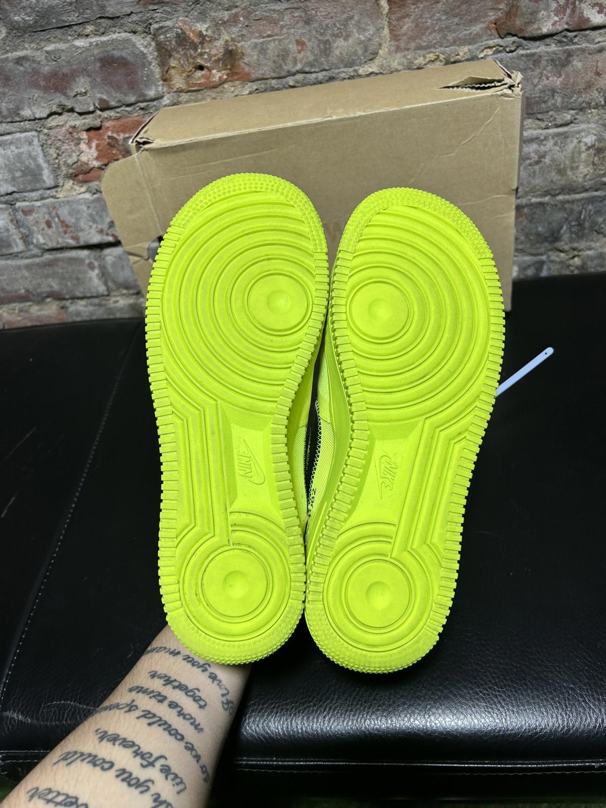 Off-White Air Force 1 Volt