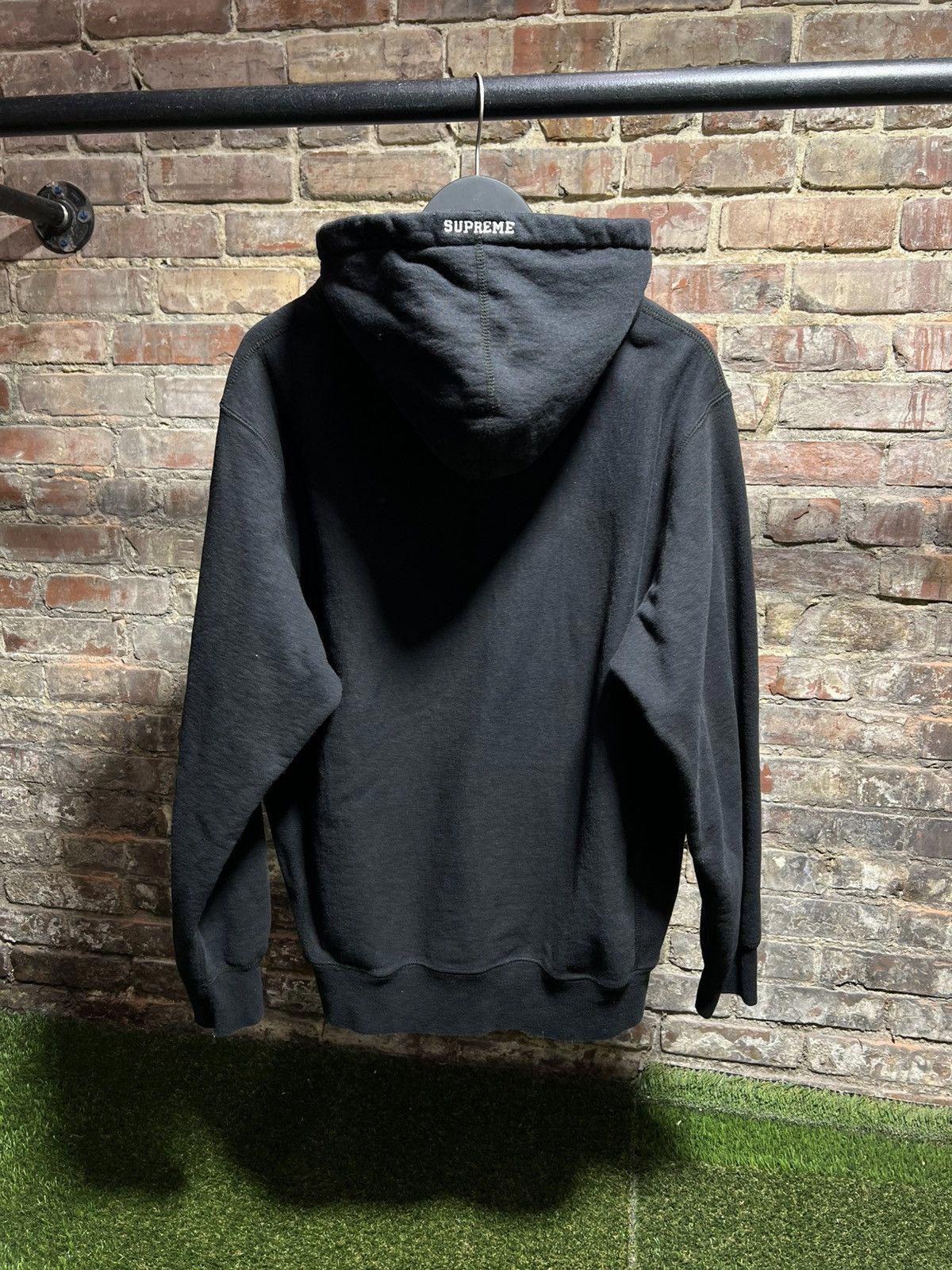 Supreme Delta Logo Hoodie Sz. L