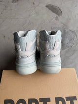Yeezy Desert Boot Salt Sz. 8