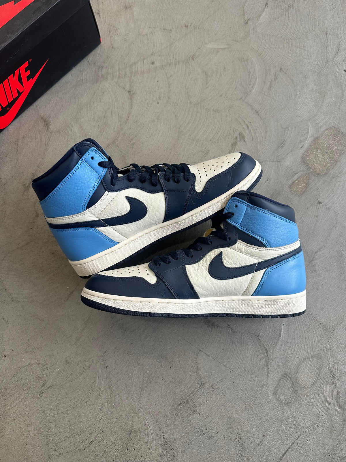 Jordan 1 Obsidian Sz. 10