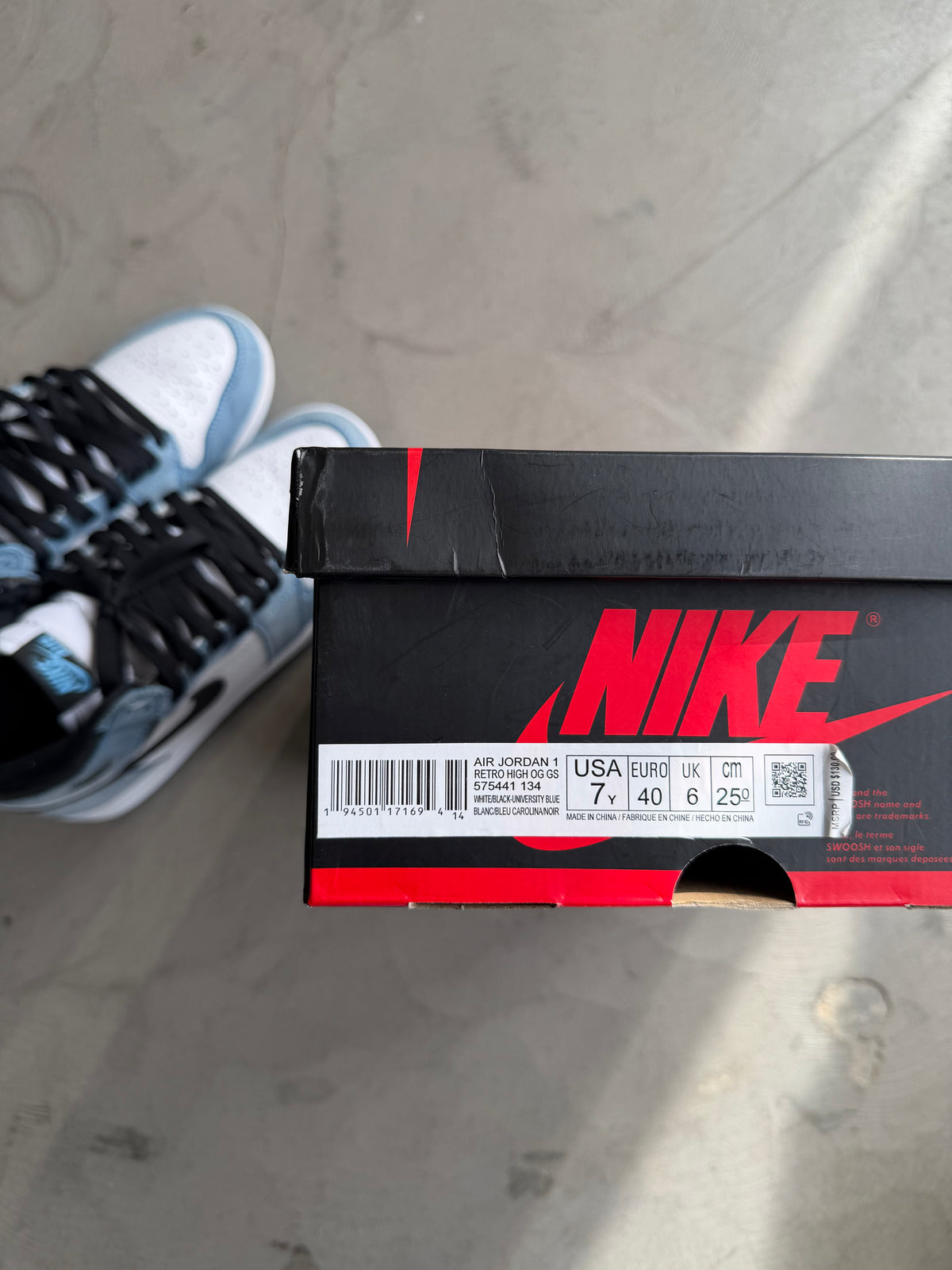 Jordan 1 University Blue Sz. 7Y