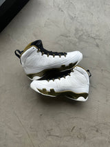 Jordan 9 Statue Sz. 9