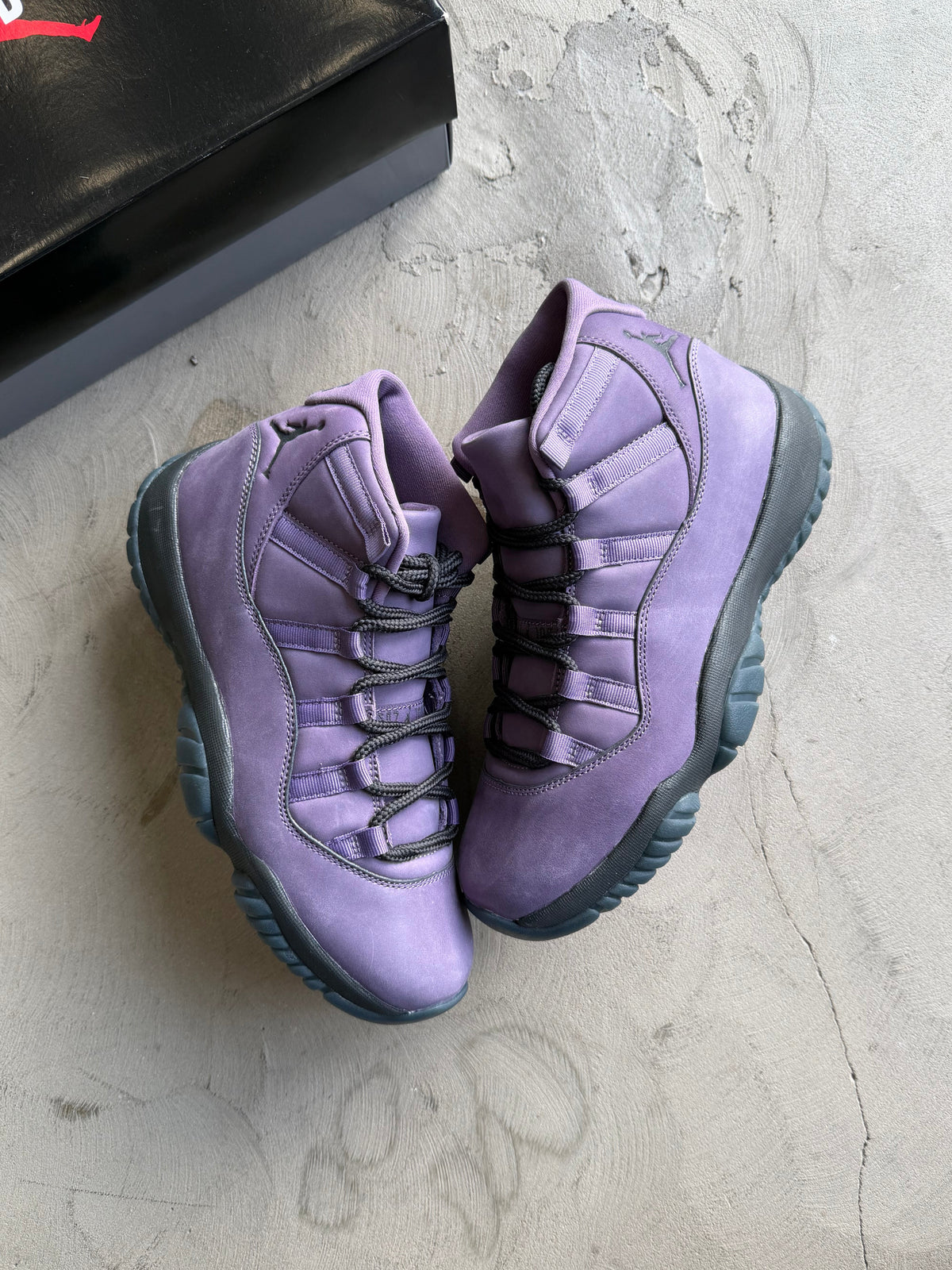 Jordan 11 Mojave Sz. 9