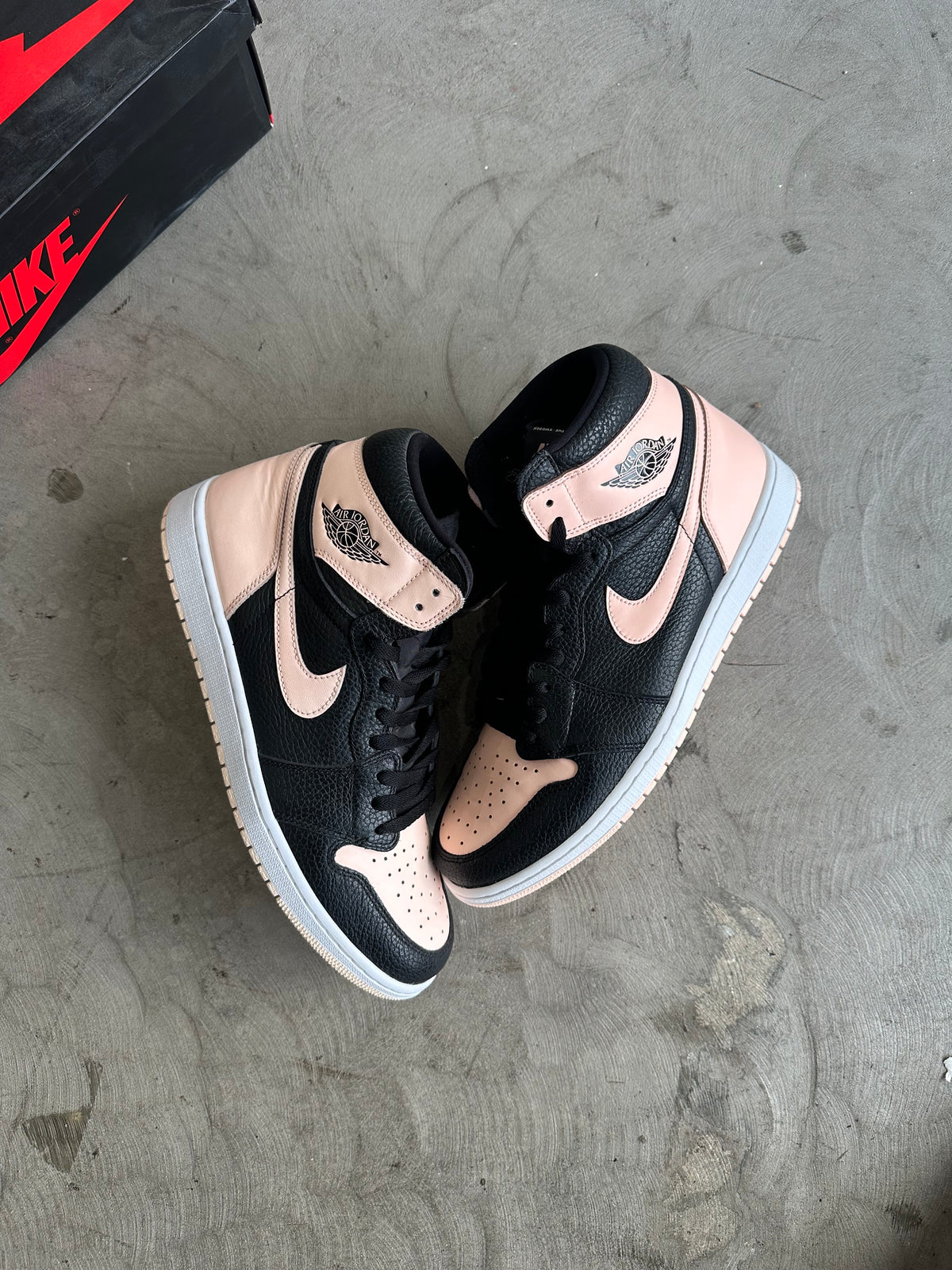 Jordan 1 Crimson Tint Sz. 13