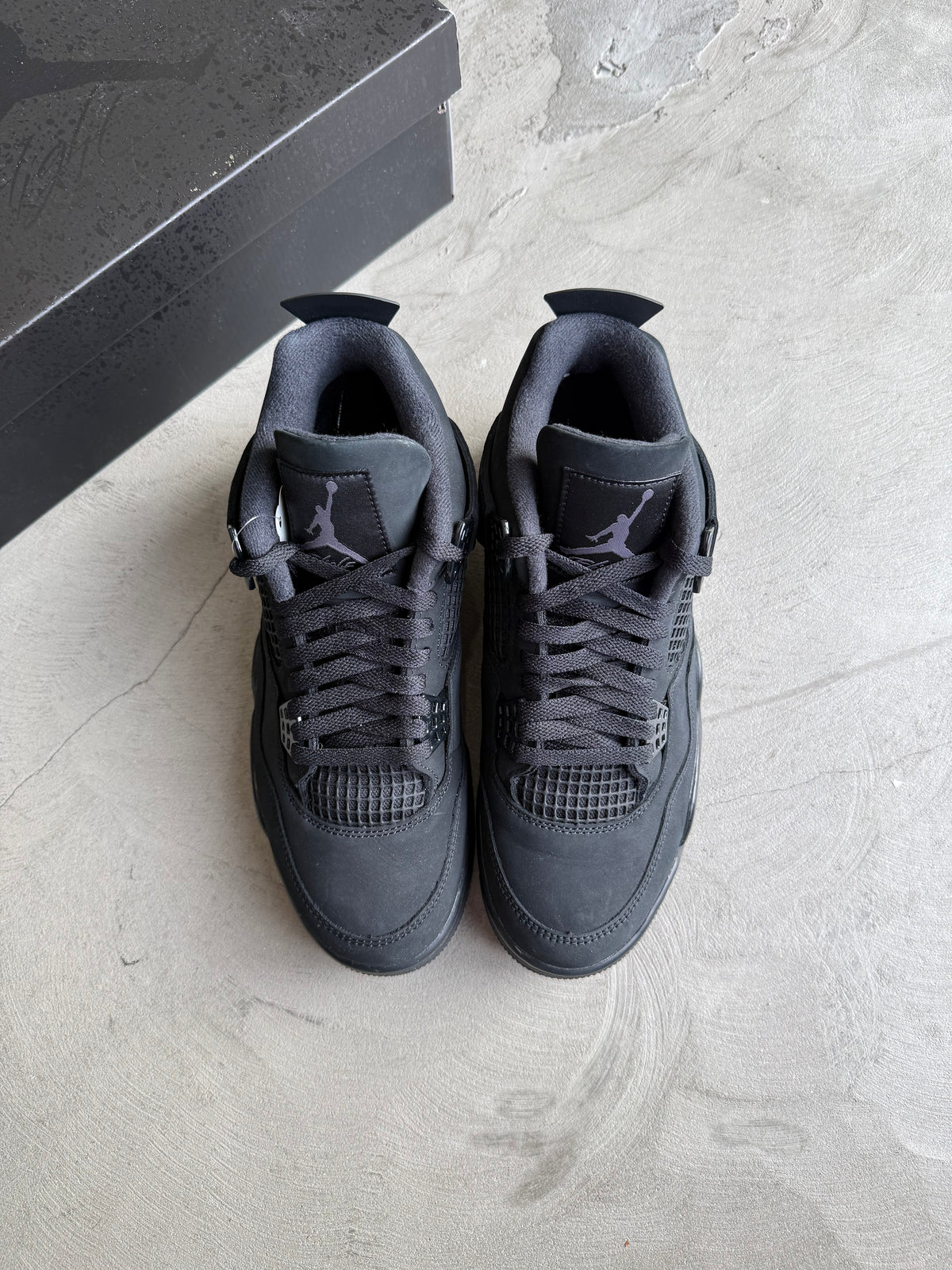 Jordan 4 Black Cat Sz. 9.5
