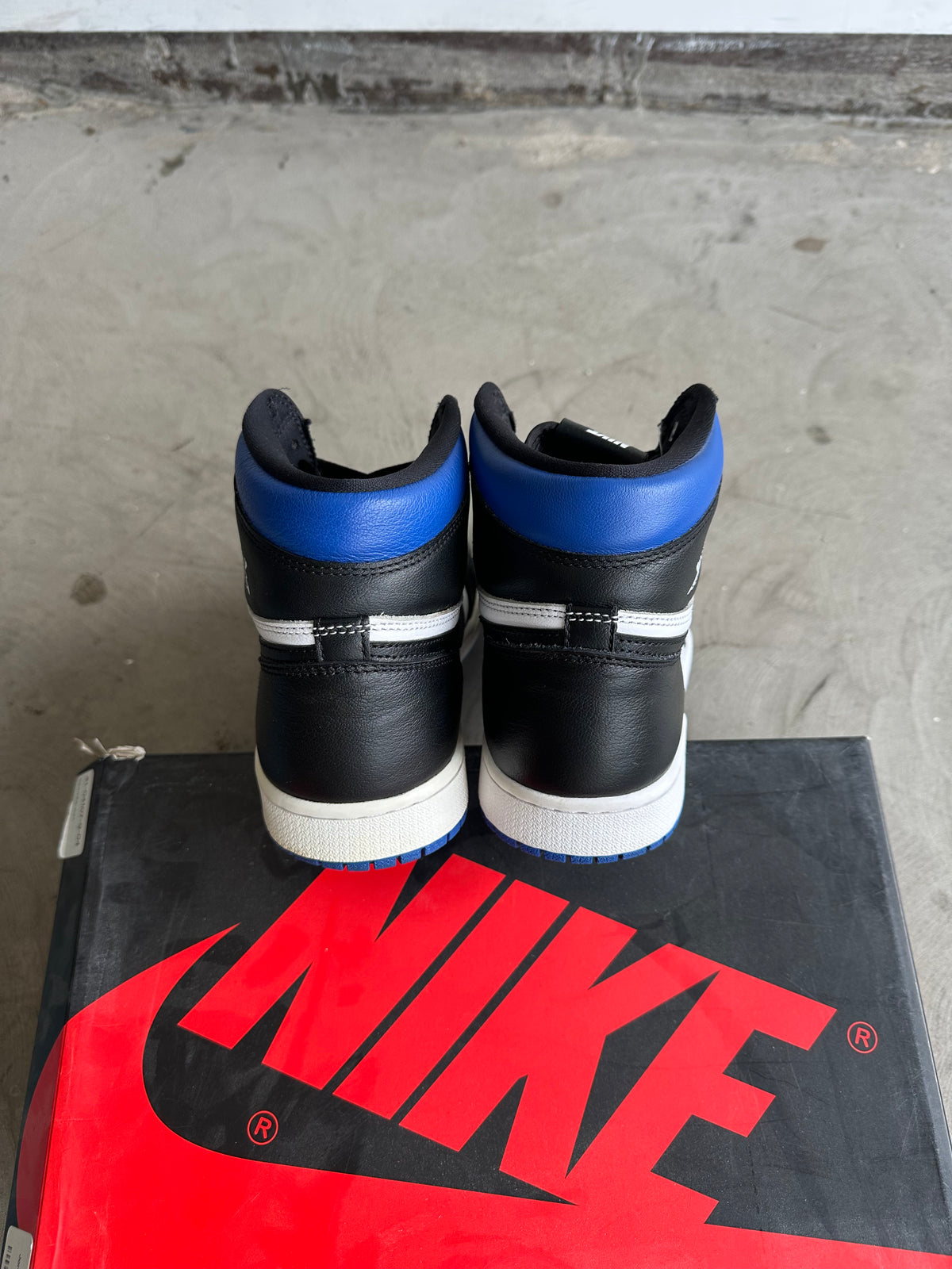 Jordan 1 Royal Toe Sz. 10.5