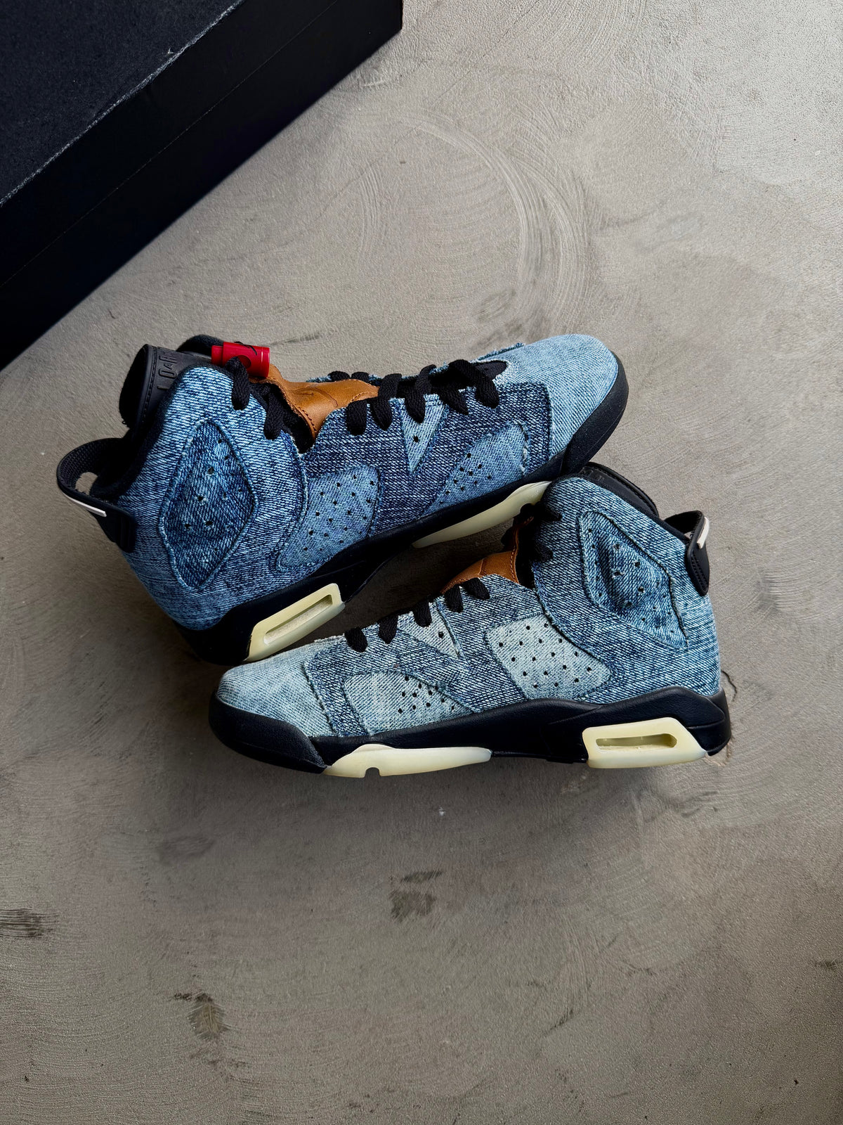 Jordan 6 Denim Sz. 6Y