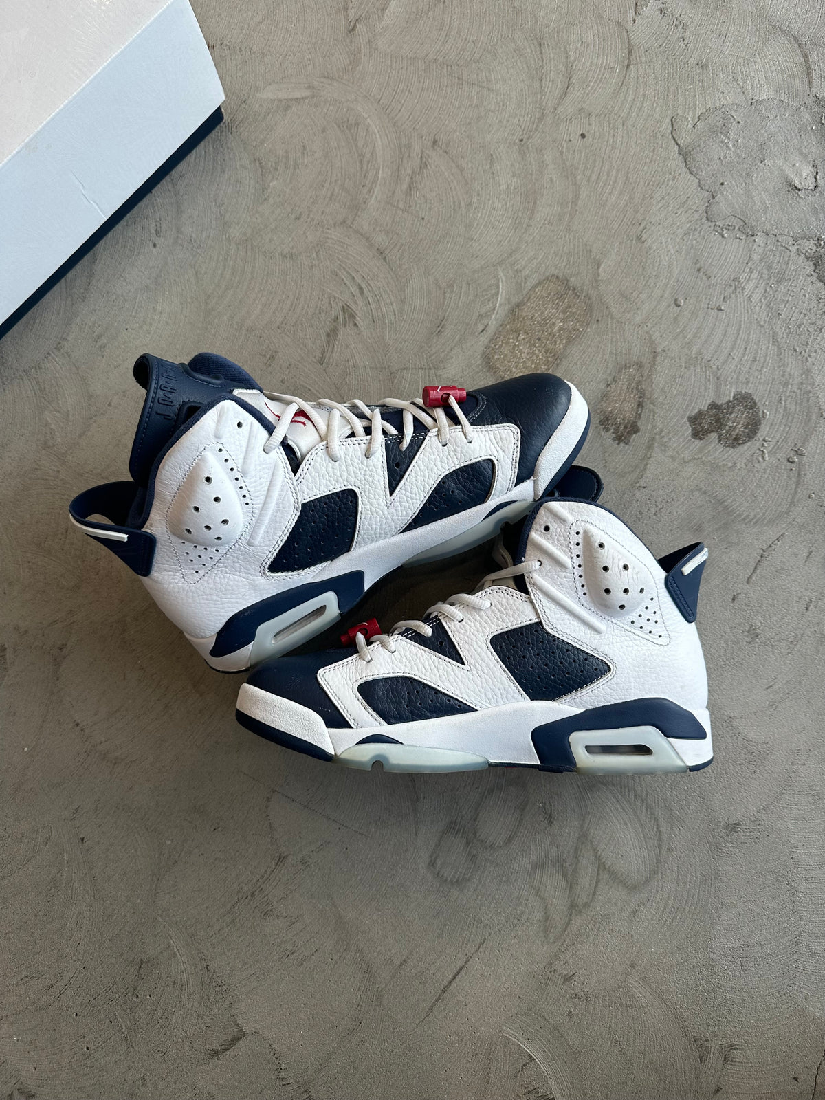 Jordan 6 Olympic Sz. 9.5