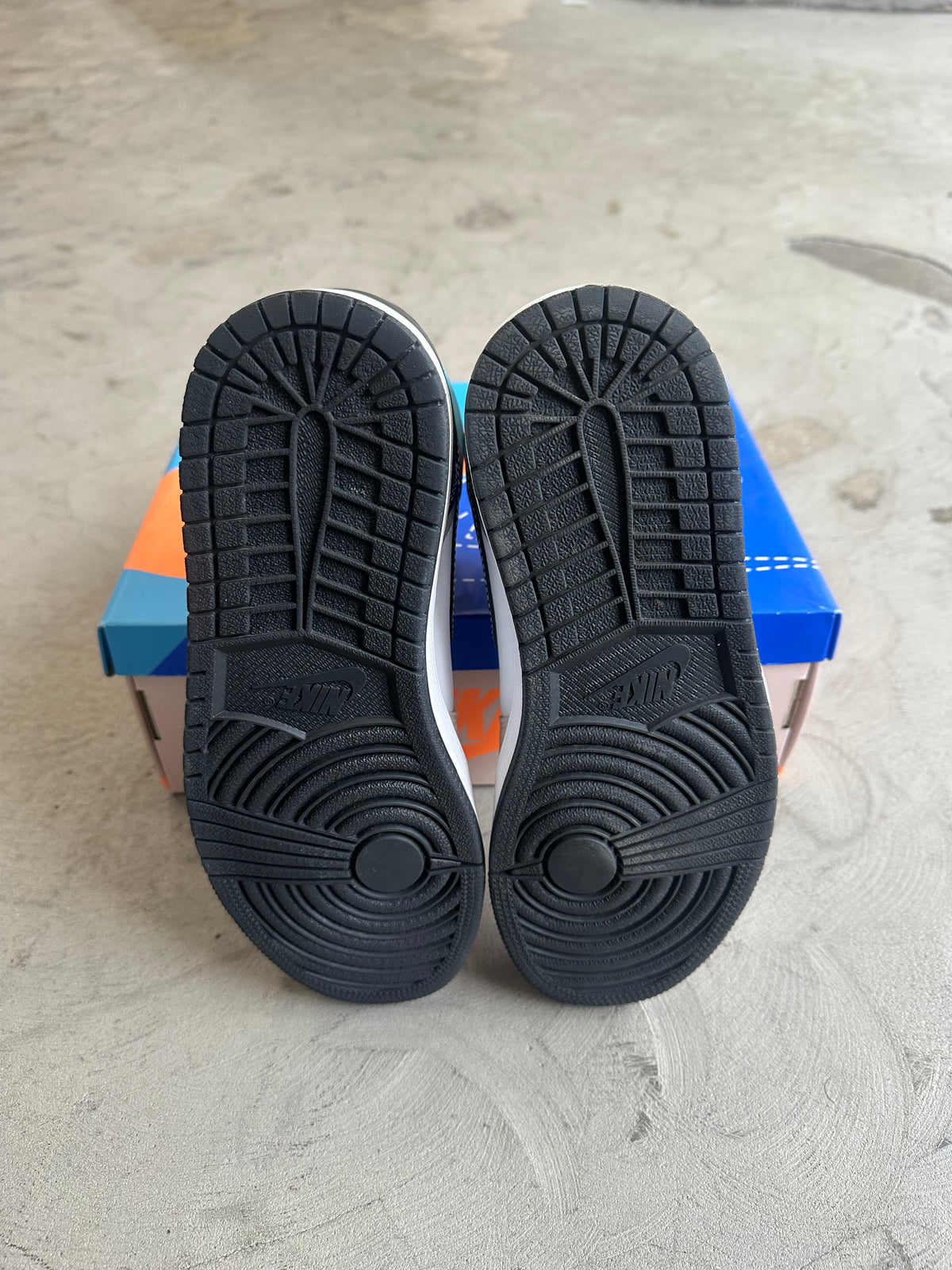 Jordan 1 Prototype Sz. 8.5