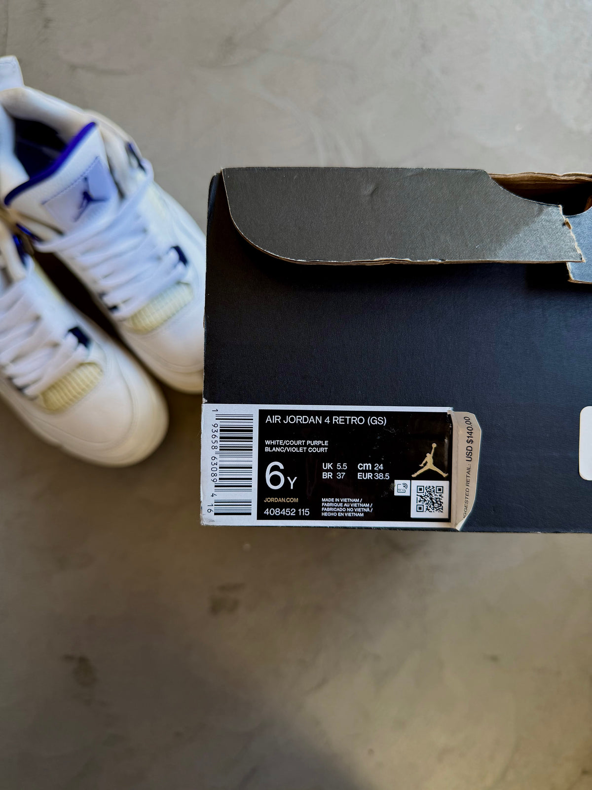 Jordan 4 Metallic Purple Sz. 6Y