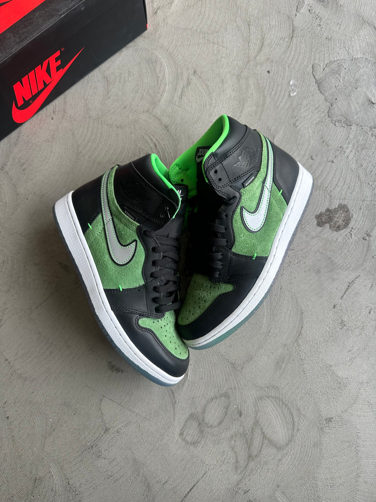 Jordan 1 Zoom Zen Green Sz. 8.5