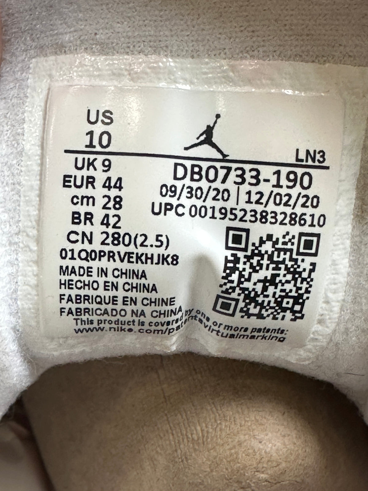 Jordan 12 Easter Sz.10
