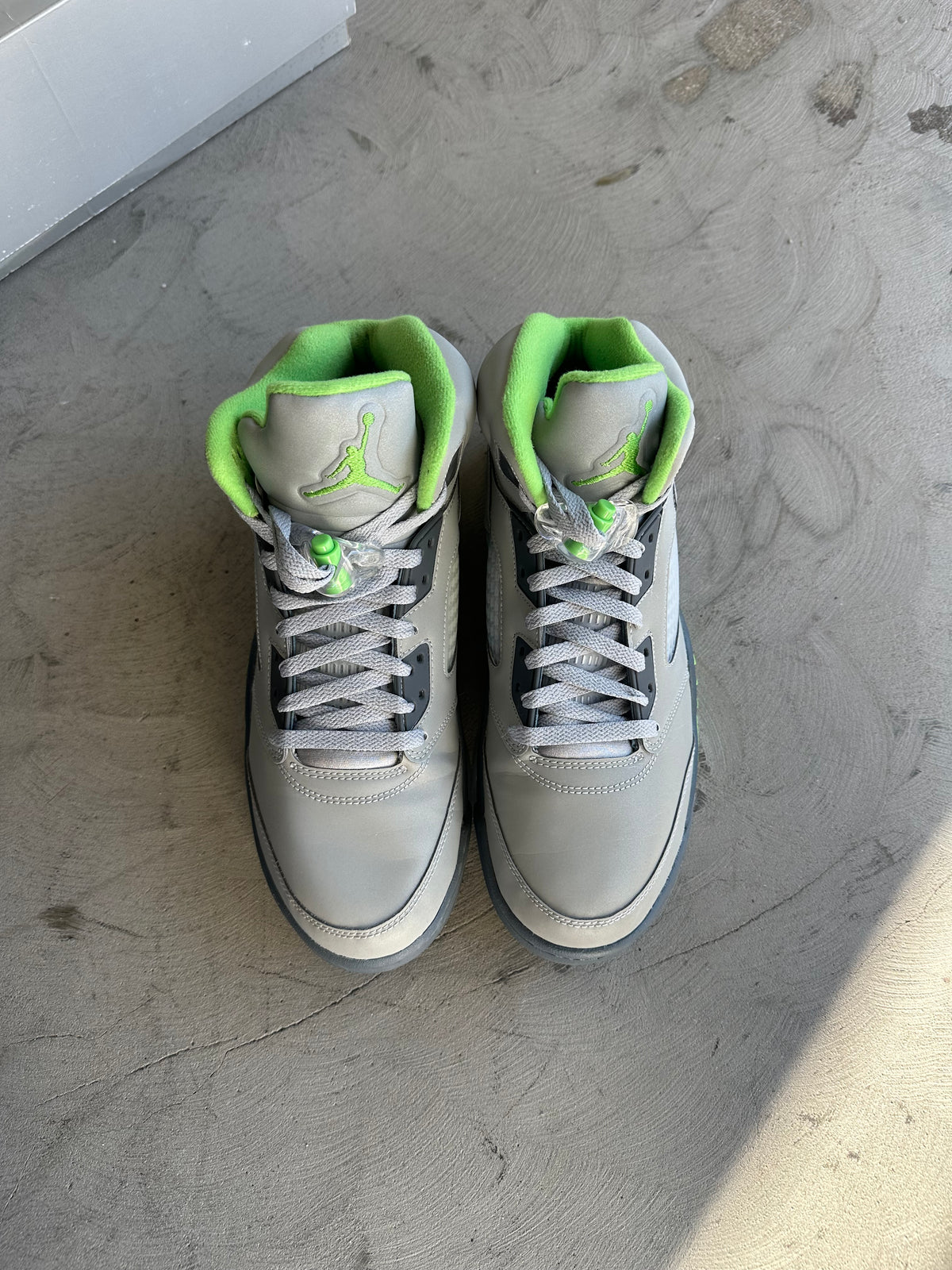 Jordan 5 Green Bean Sz. 11