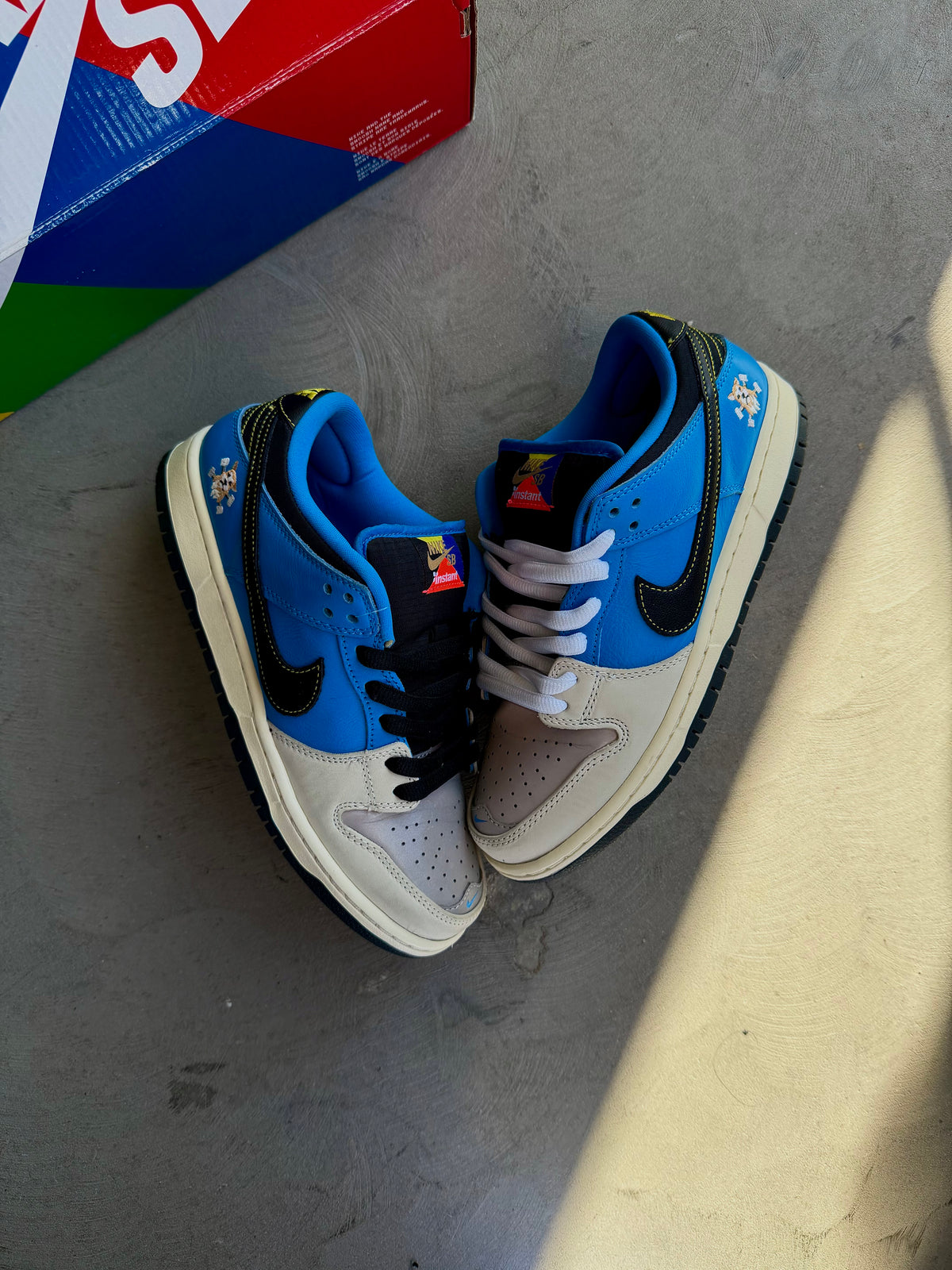Nike SB Dunk Low Instant Skateboards Sz. 7.5