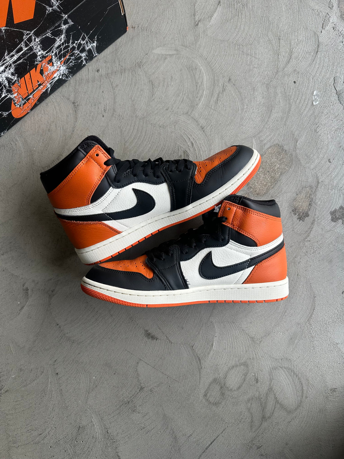 Jordan 1 Shattered Backboard Sz. 10.5