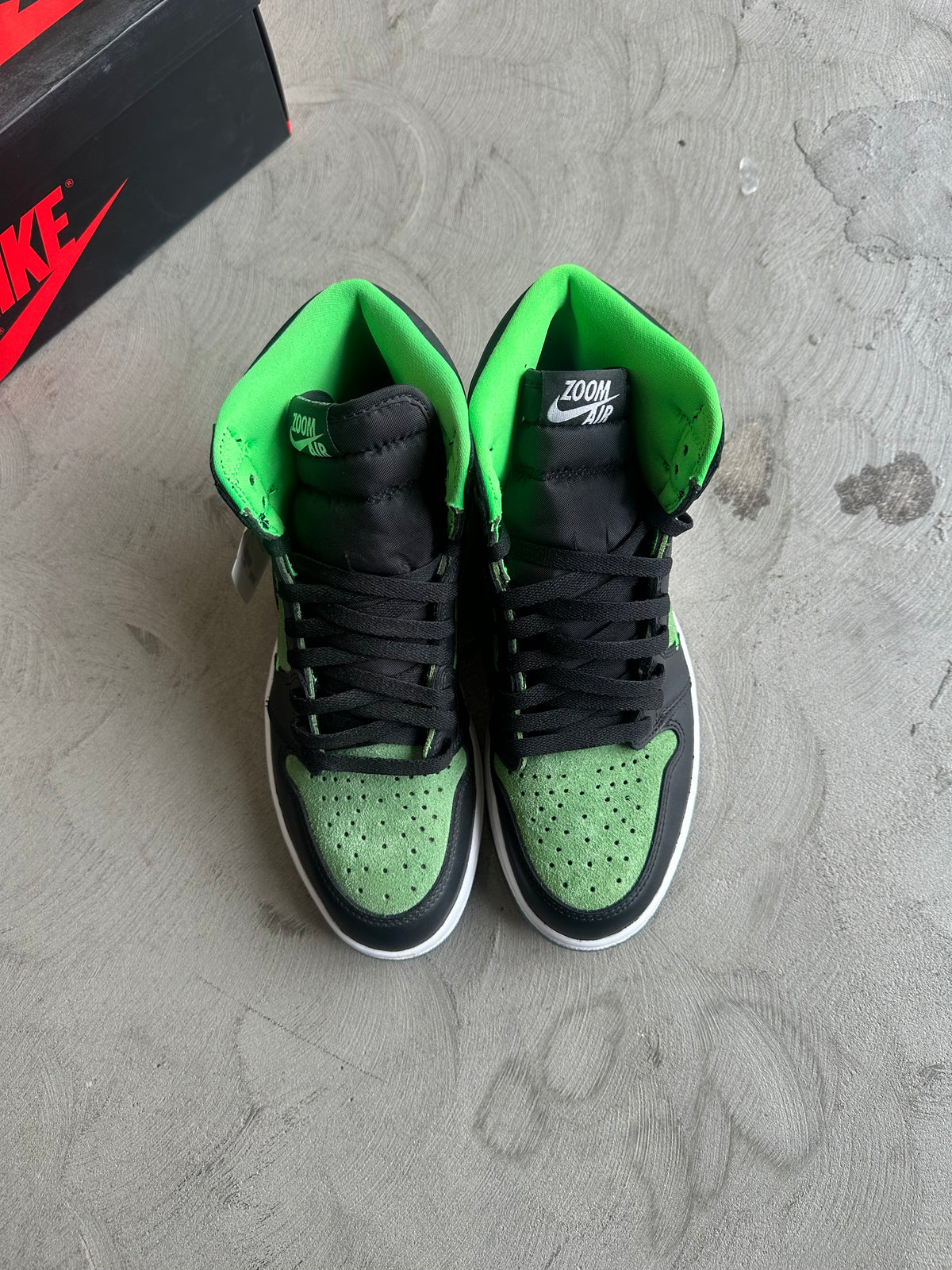 Jordan 1 Zoom Zen Green Sz. 8.5