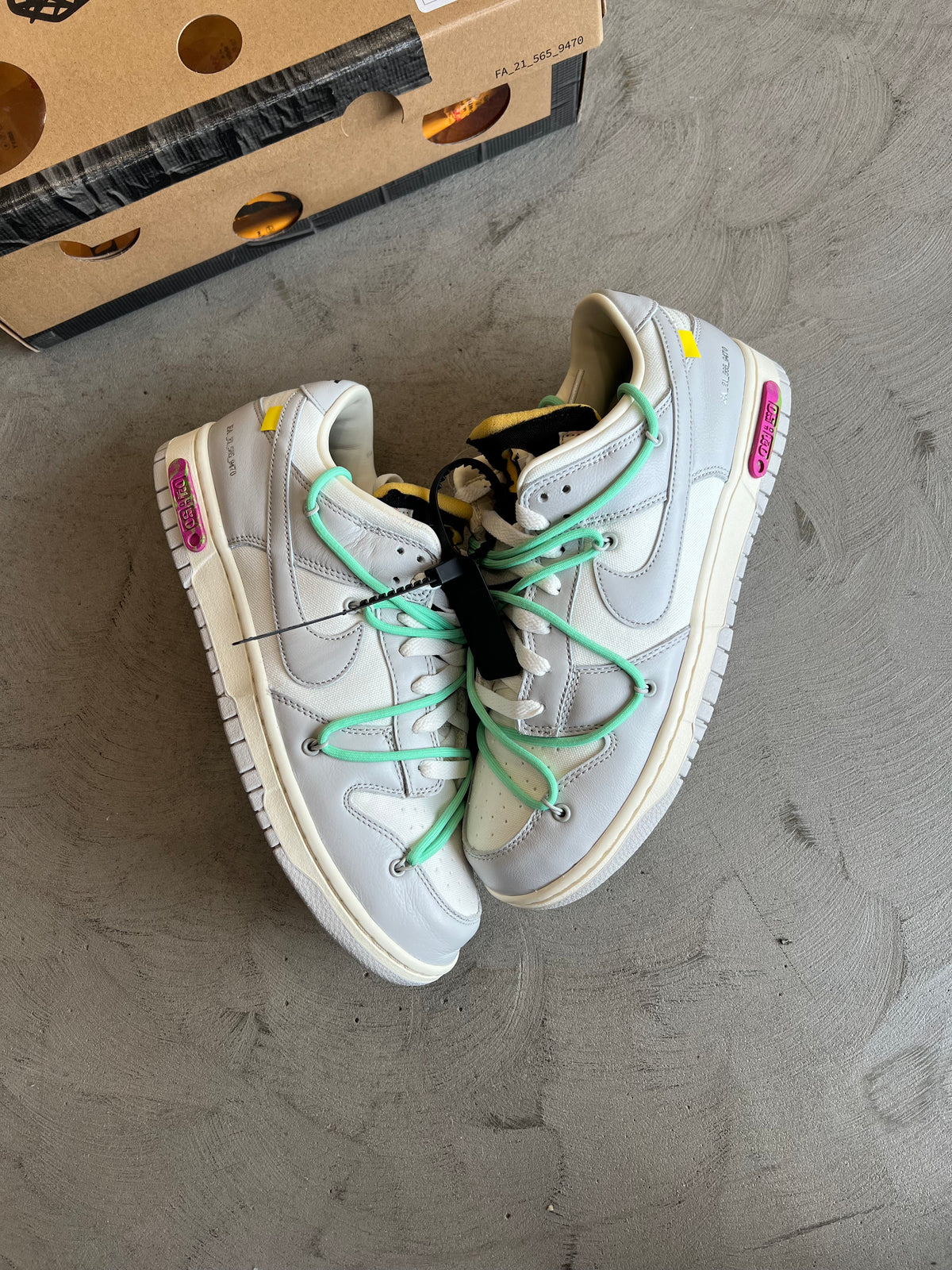 Off-White x Nike Dunk Low Lot 4 Sz. 10