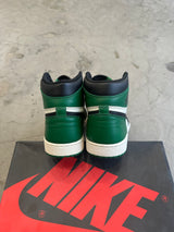 Jordan 1 Pine Green Sz. 11