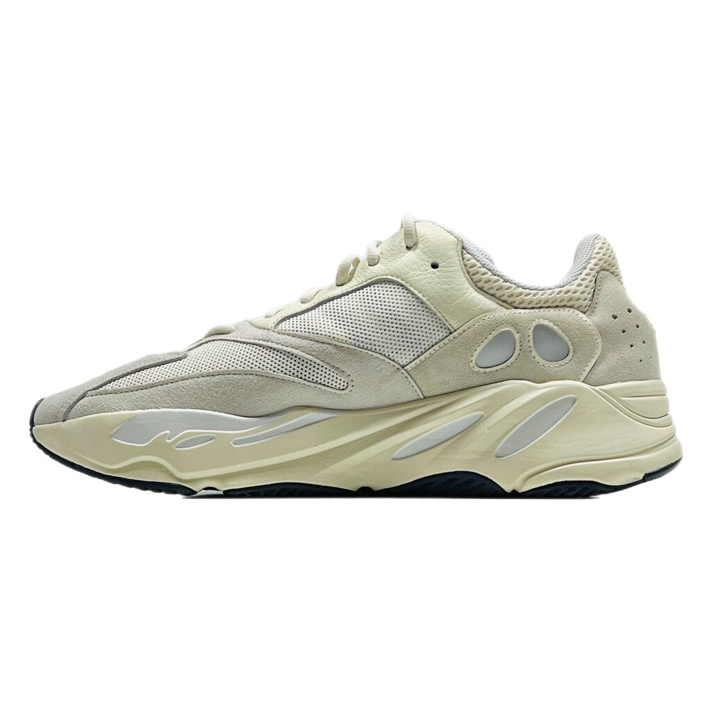 Yeezy 700 Cream Sz 16