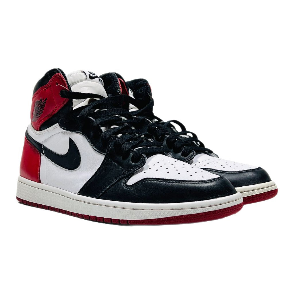 Jordan 1 Black Toe Sz. 11