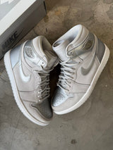 Jordan 1 Co.Jp Metallic Sz. 9.5
