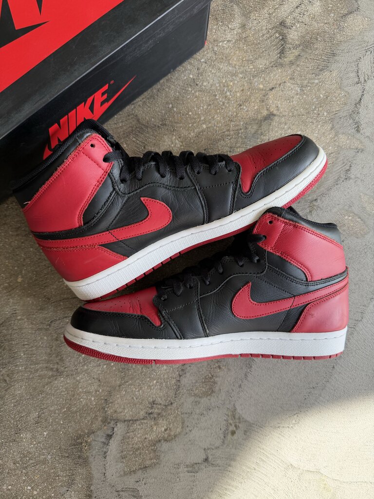 Jordan 1 Bred Sz. 10.5