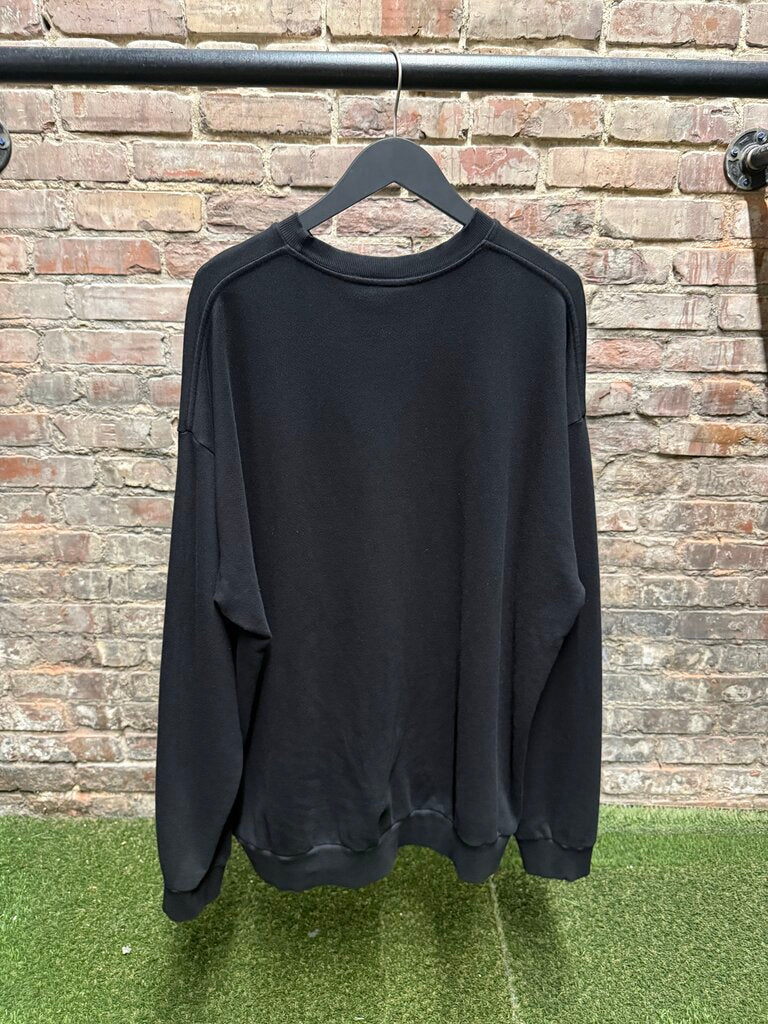 Hidden Broadcast Circle Sweatshirt Black Sz. XL