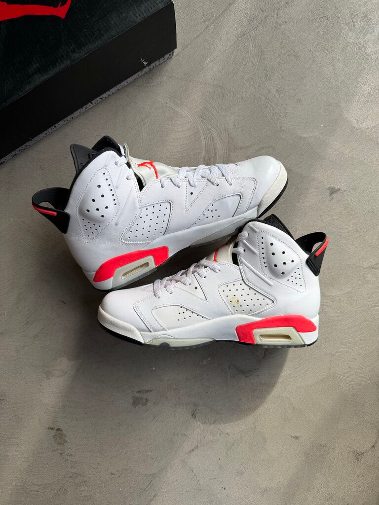 Jordan 6 White Infrared Sz. 9.5