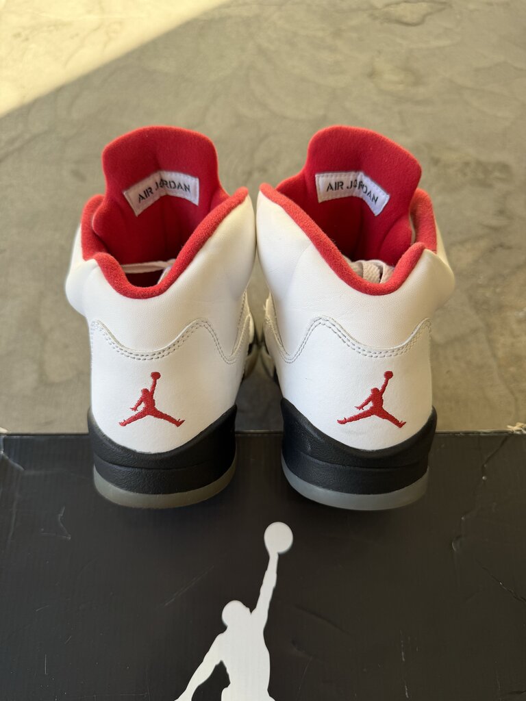 Jordan 5 Fire Red Sz. 7Y