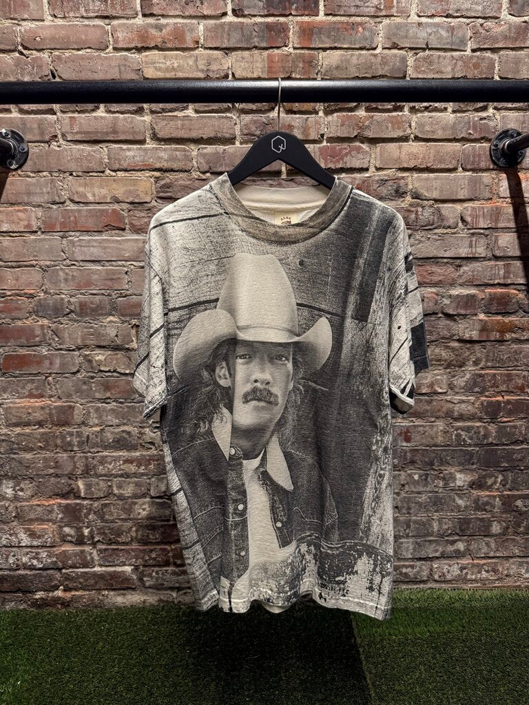 1995 Alan Jackson All Over Print Tee Sz. L