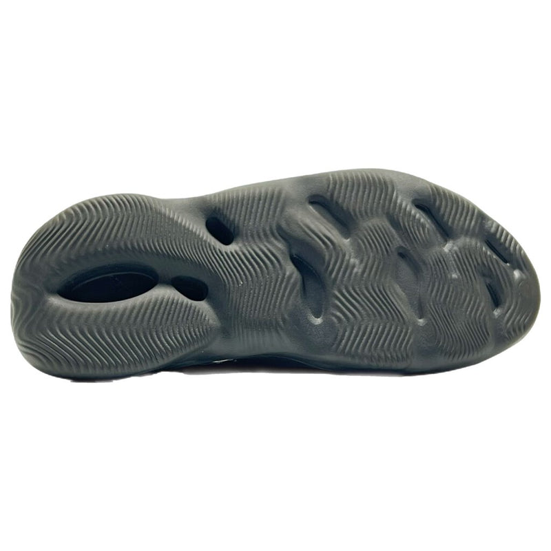 Yeezy Foamrunner Onyx Sz. 15