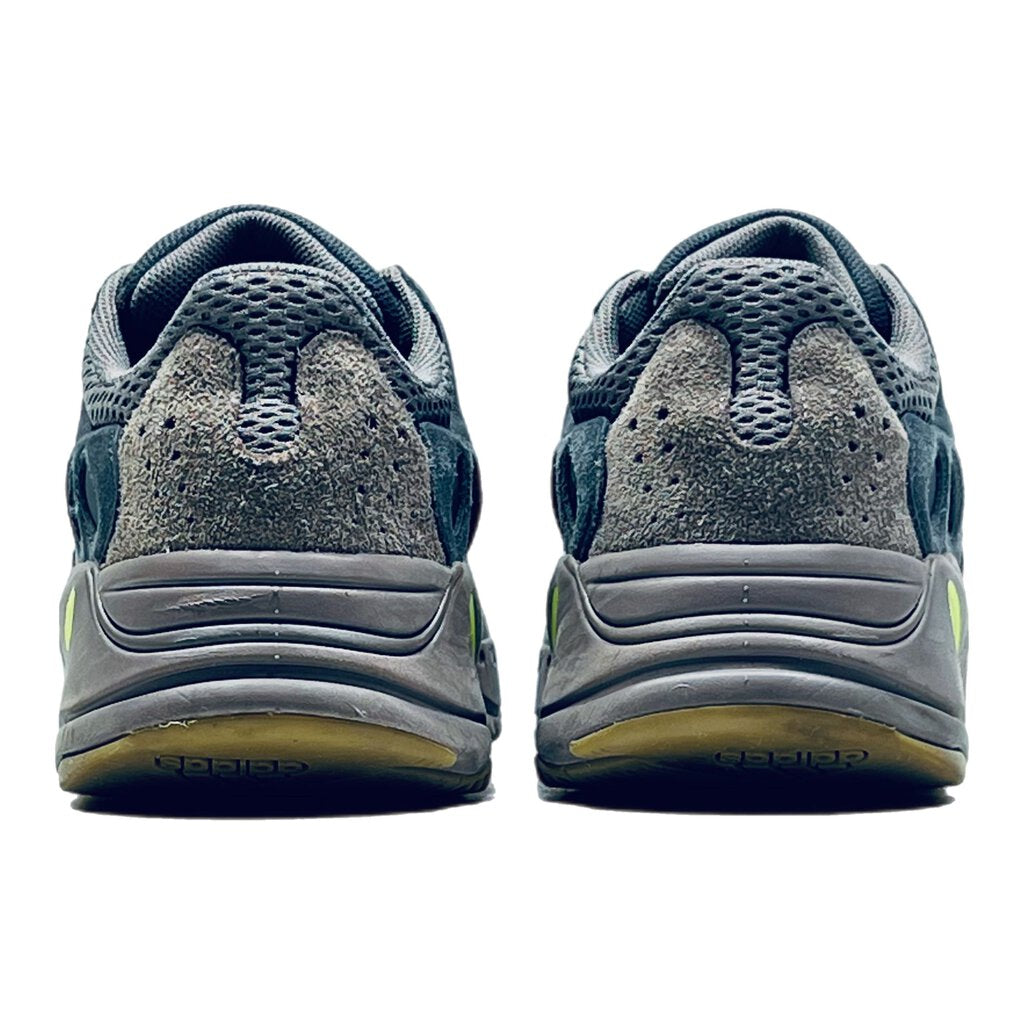Yeezy 700 Boost Muave Sz .10