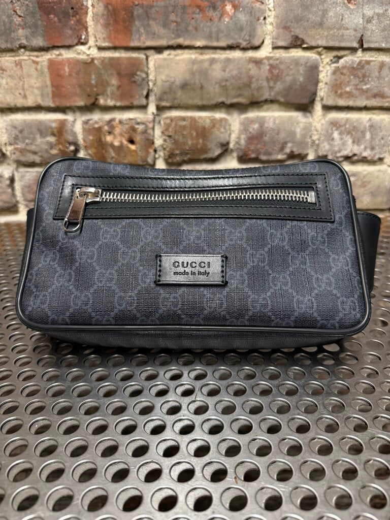Gucci Shoulder Bag