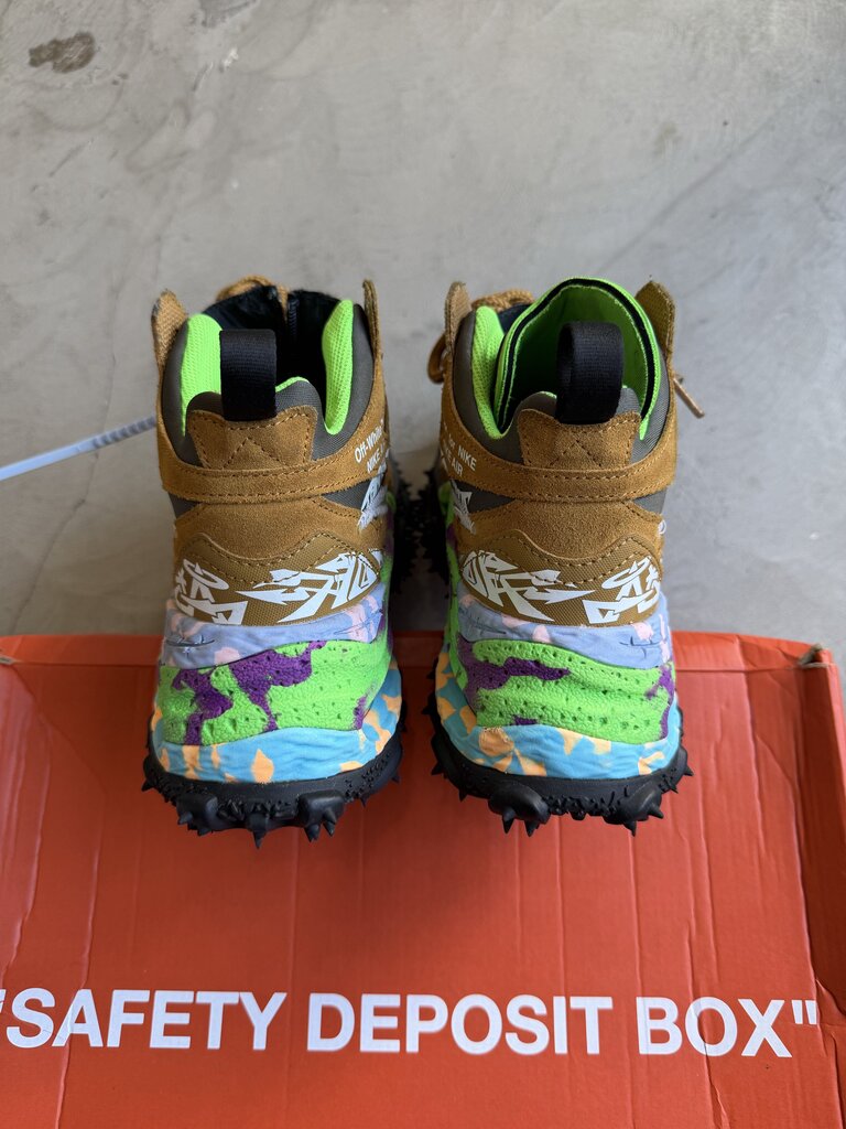 Off-WhiteX Nike Terra Brown Sz. 7.5