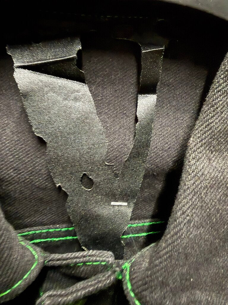Vlone X Friends Black/ Green Sz. L