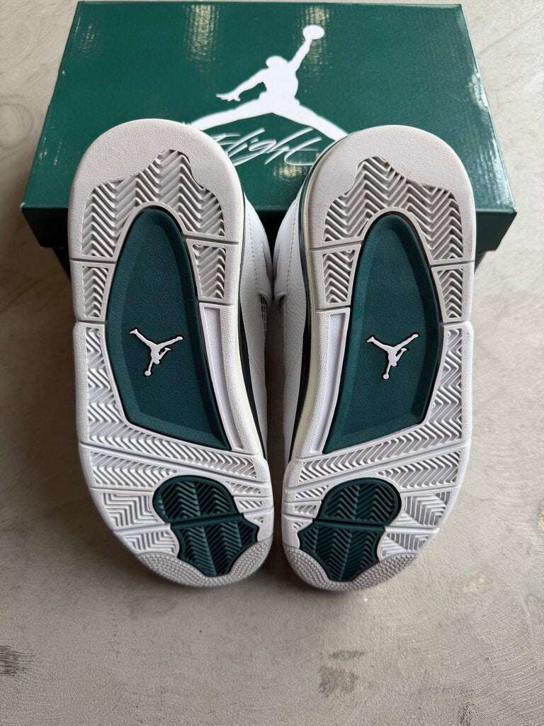 Jordan 4 Oxidized Green Sz. 8.5