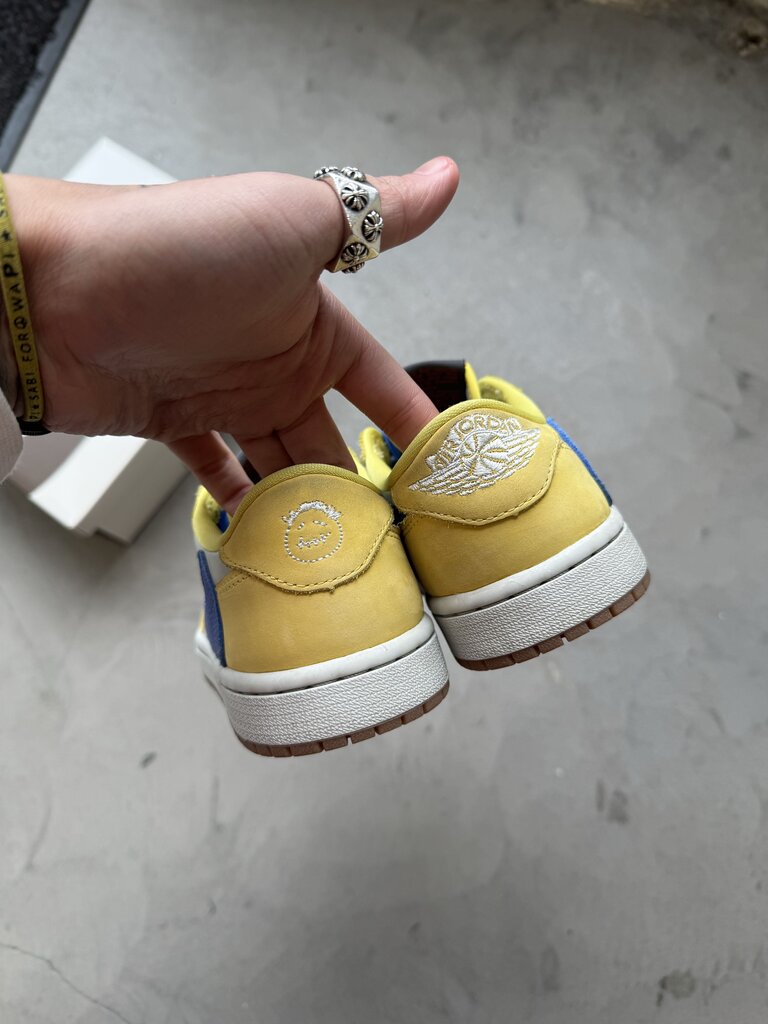 Travis Scott x Jordan 1 Canary Sz. 4.5M