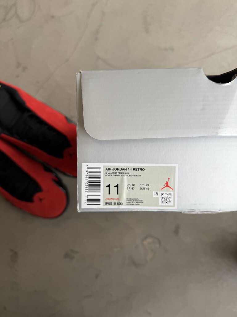 Jordan 14 Ferrari Sz. 11