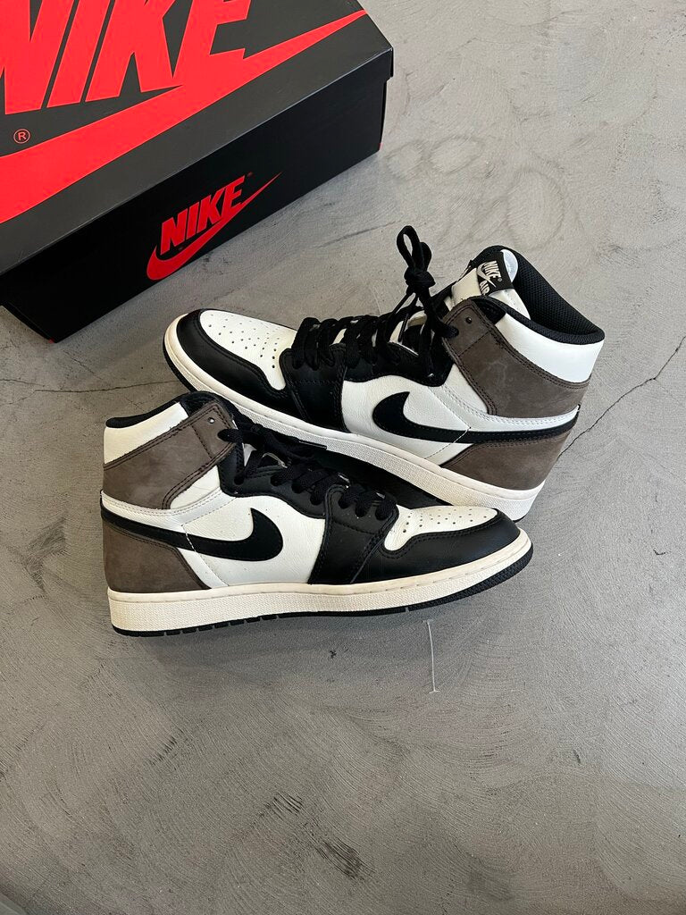 Jordan 1 Mocha Sz. 9