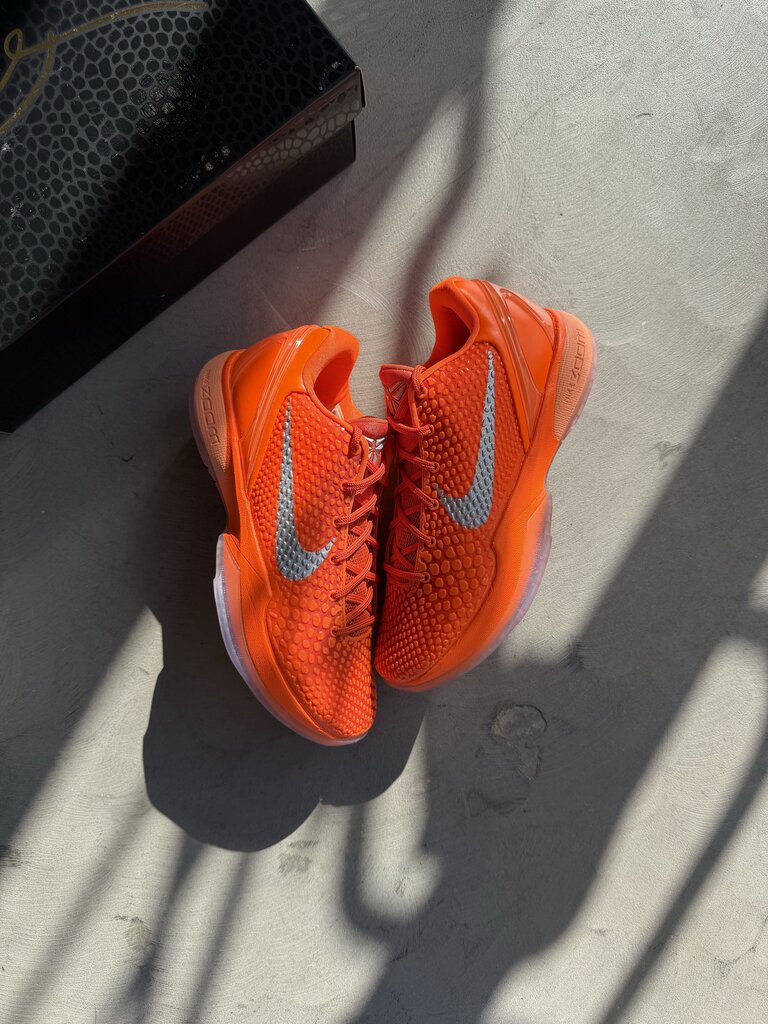 Nike Kobe 6 Total Orange Sz. 8.5