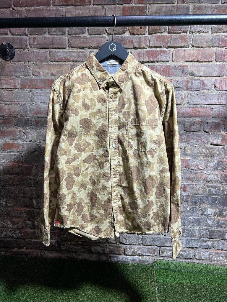 Stussy Camo Button Up Sz. M