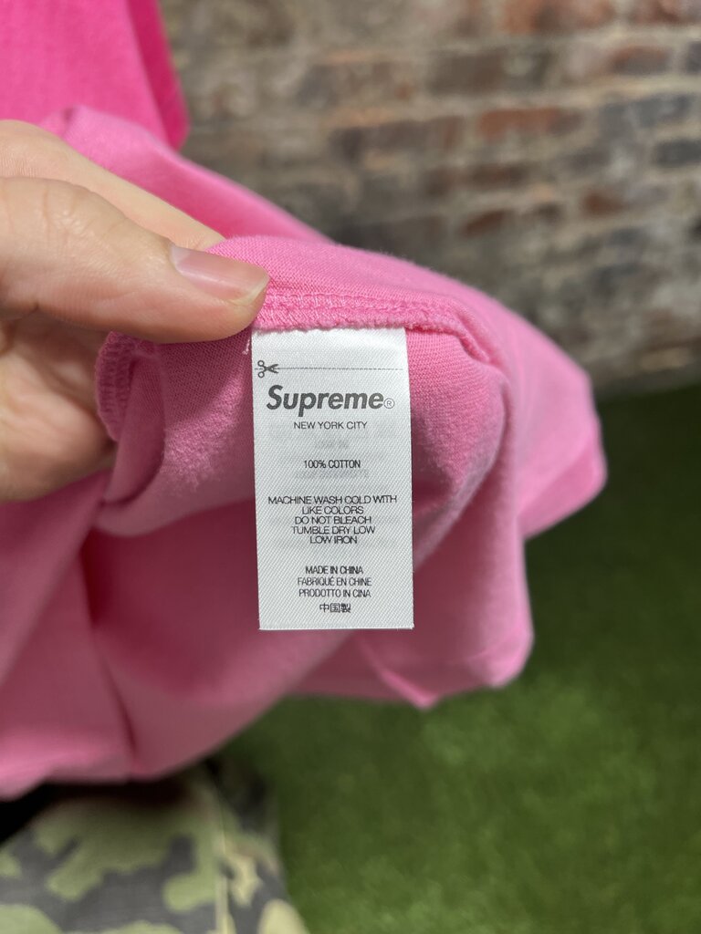 Supreme Pink Gradient Tee Sz. M