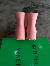 Bottega Veneta Peach Pink Puddle Boots Sz. 40