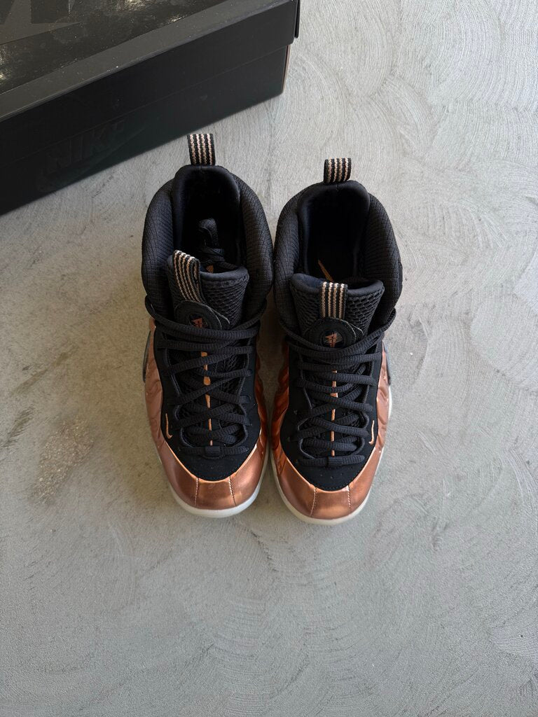 NIke Copper Foamposite Sz. 4Y