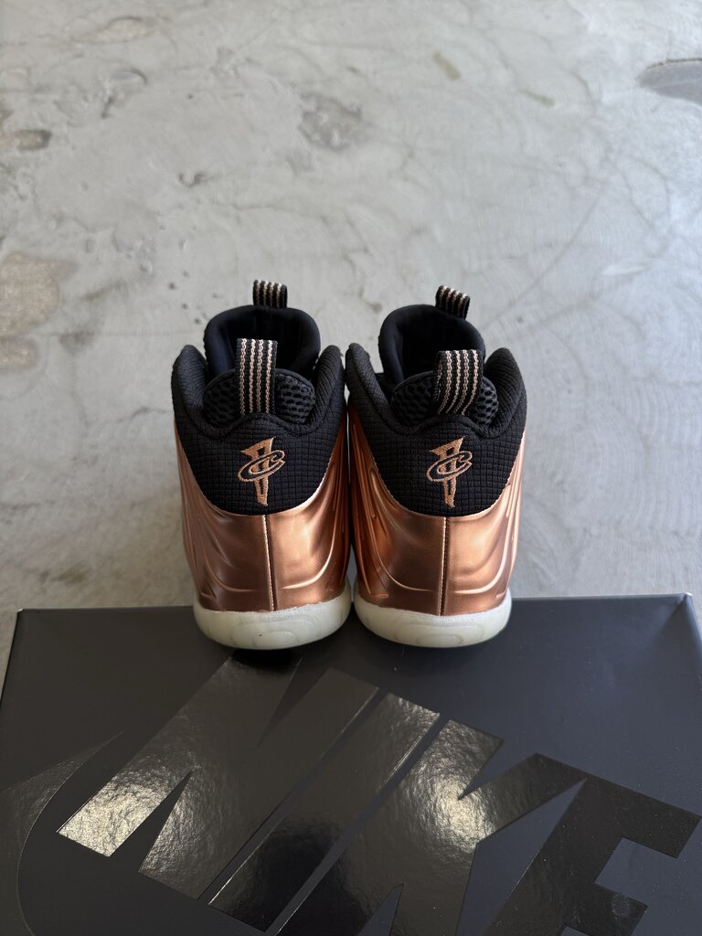 NIke Copper Foamposite Sz. 4Y